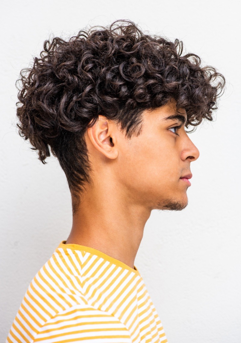 Comment boucler ses cheveux homme ?